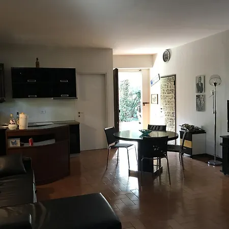 Maison Moreali 招待所