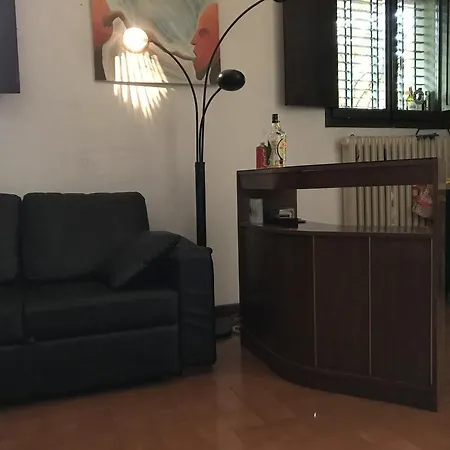 Maison Moreali 招待所 摩德纳